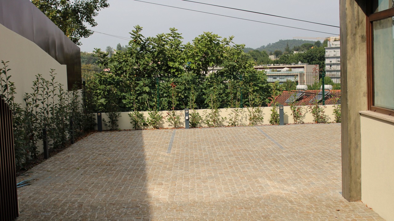 Photo of Others in Guimaraes