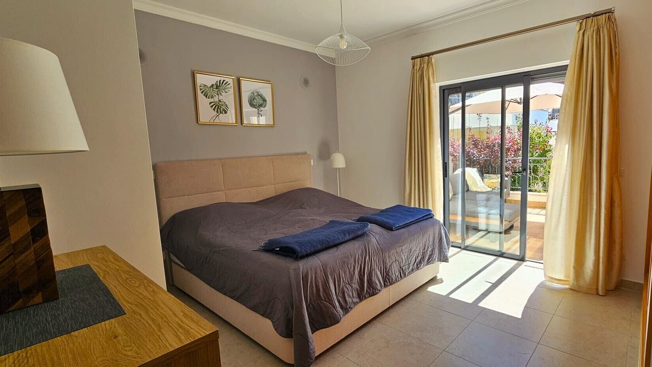 Photo of Bedroom in Porto de Mos