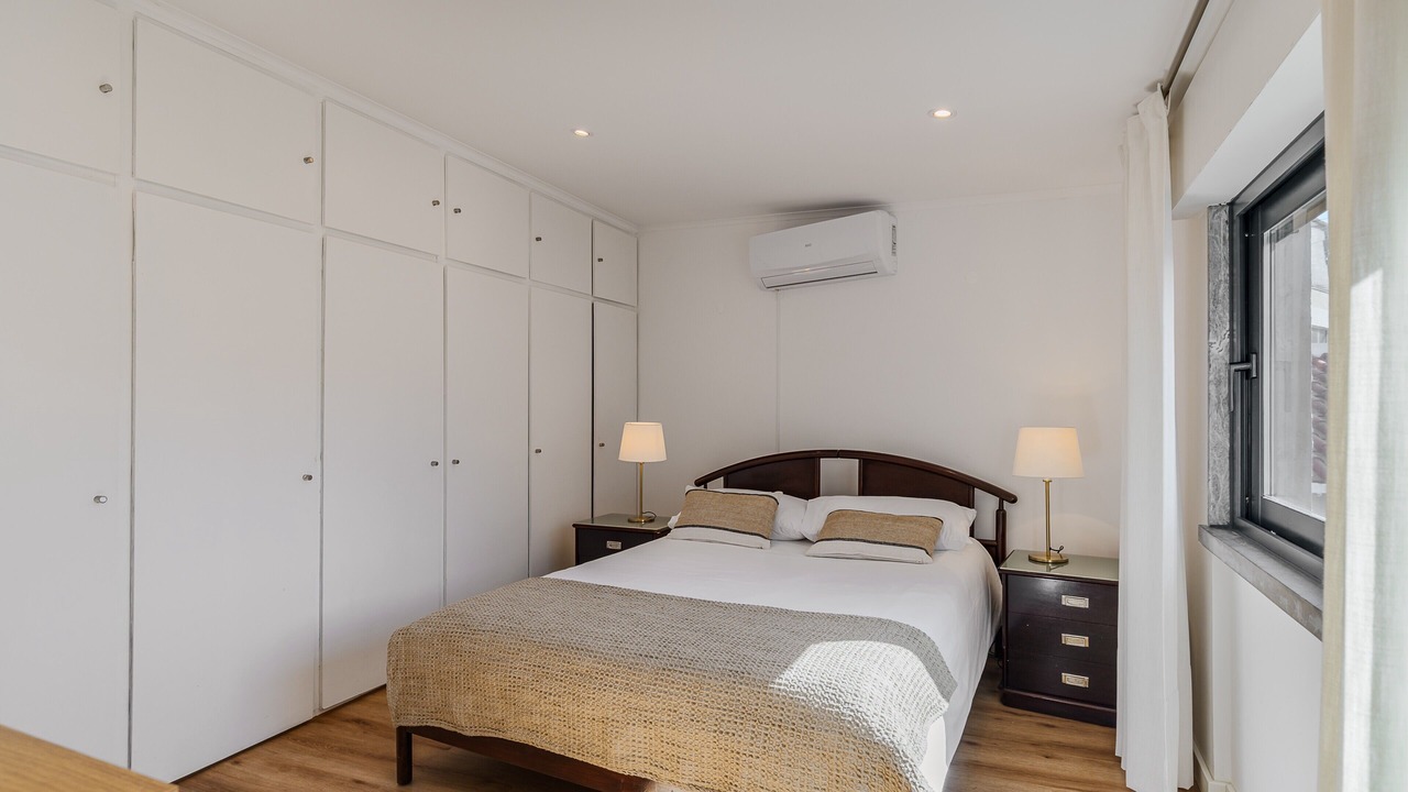 Photo of Bedroom in Cascais