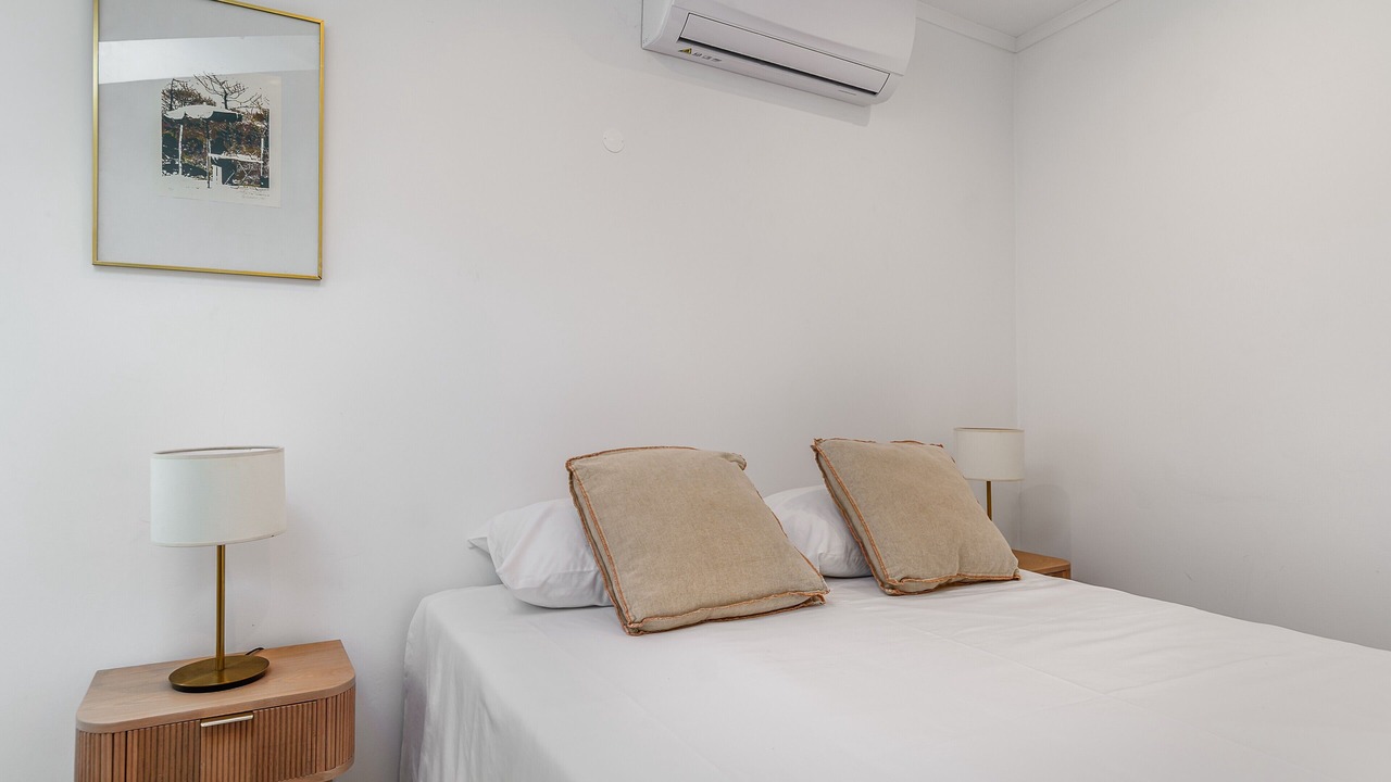 Photo of Bedroom in Cascais