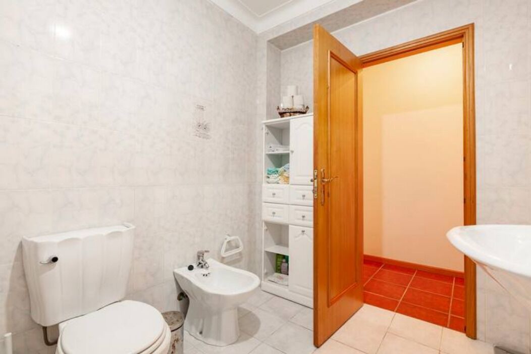 Photo of Bathroom in Gualtar