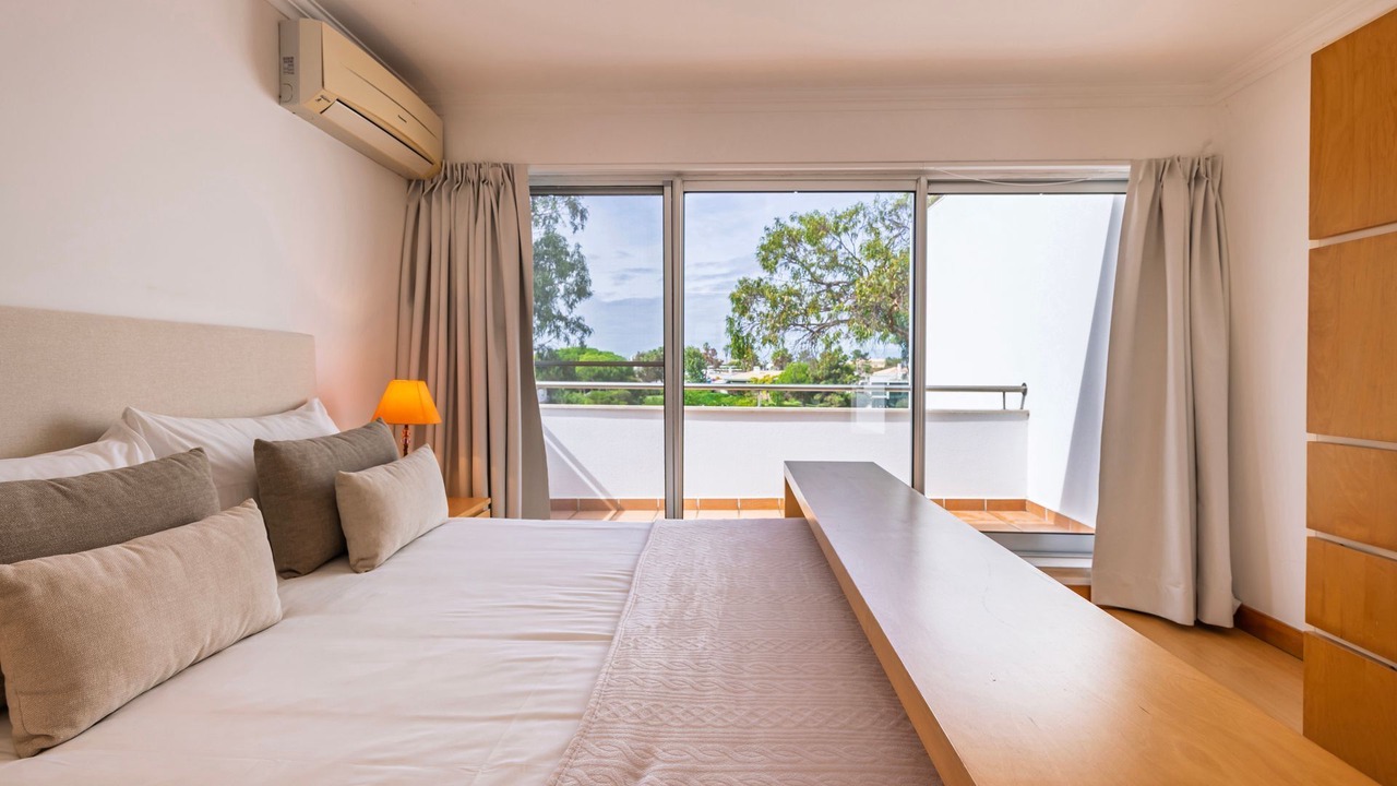 Photo of Bedroom in Carvalhal