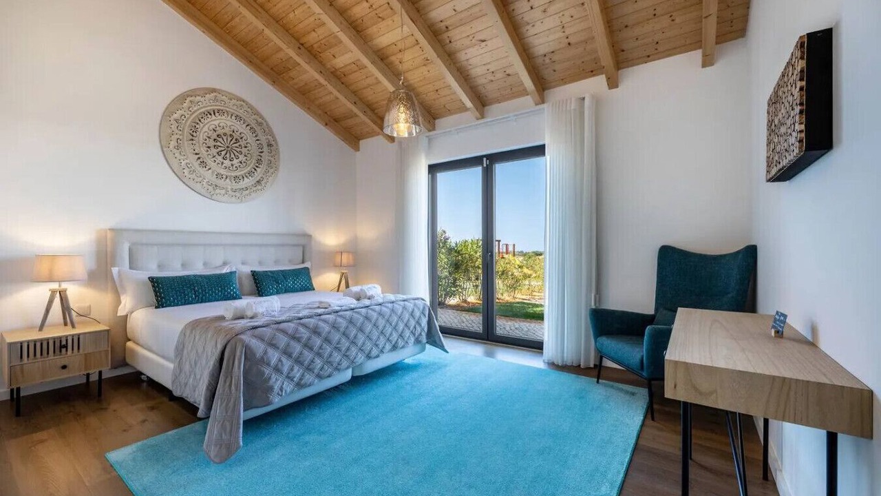 Photo of Bedroom in Rogil