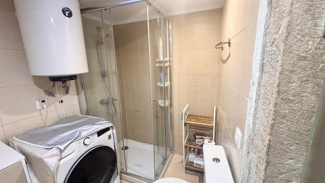 Photo of Bathroom in Alfama