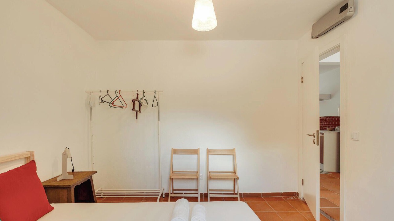 Photo of Bedroom in Setubal