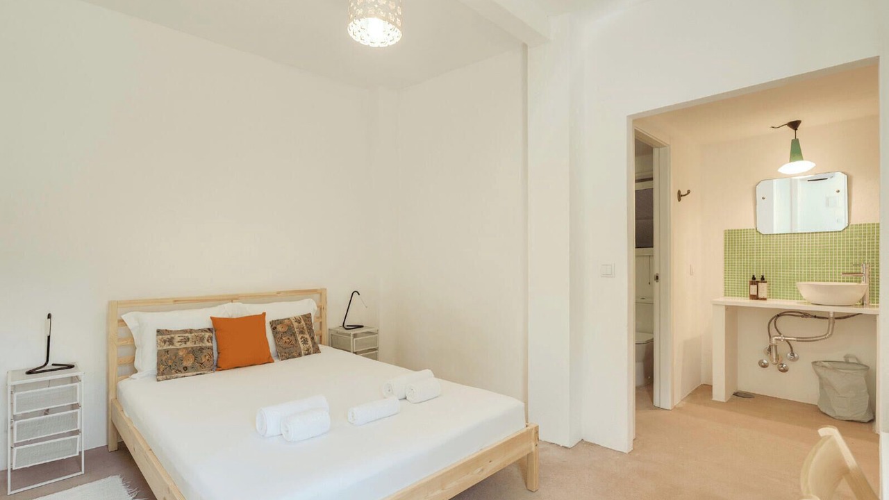 Photo of Bedroom in Setubal