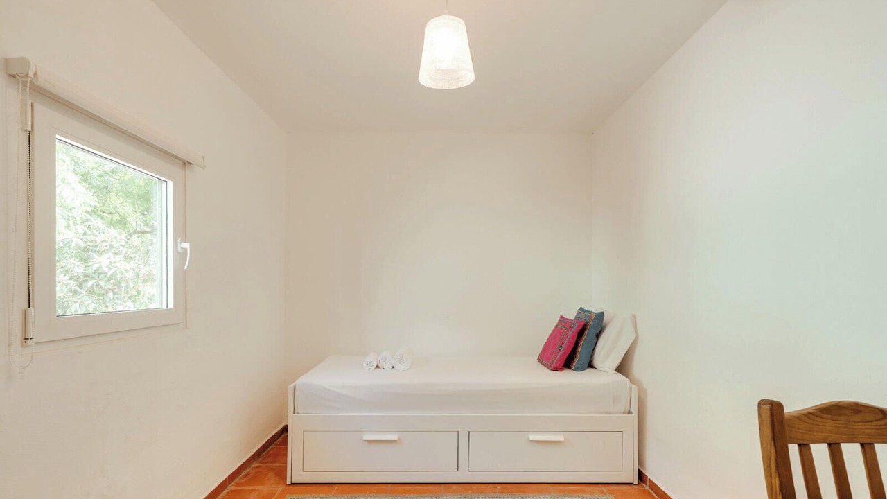 Photo of Bedroom in Setubal