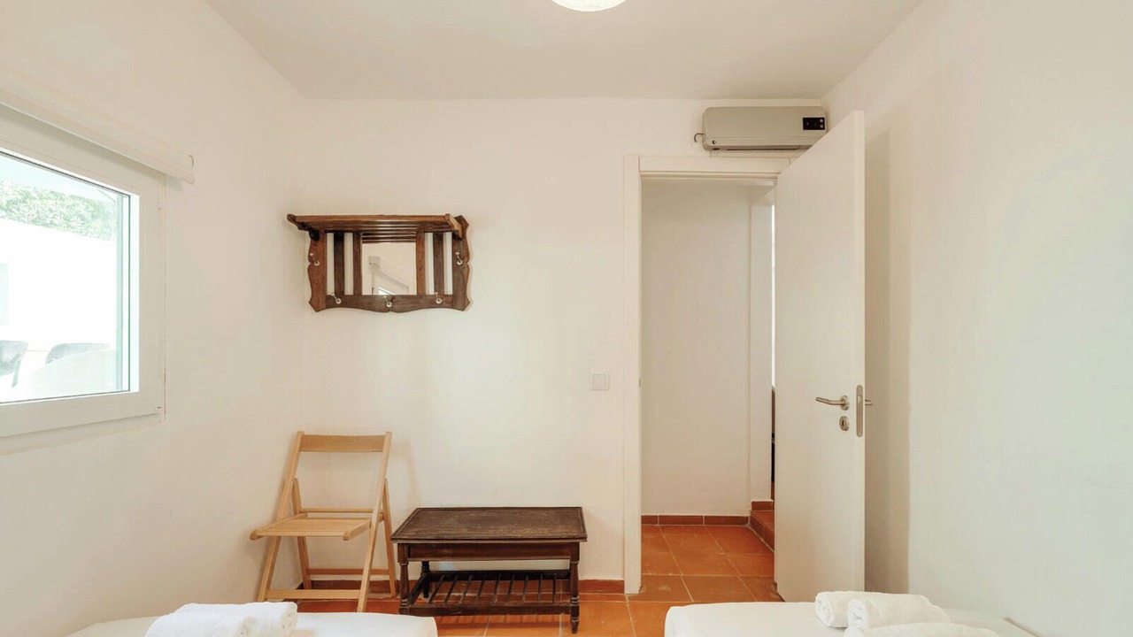 Photo of Bedroom in Setubal