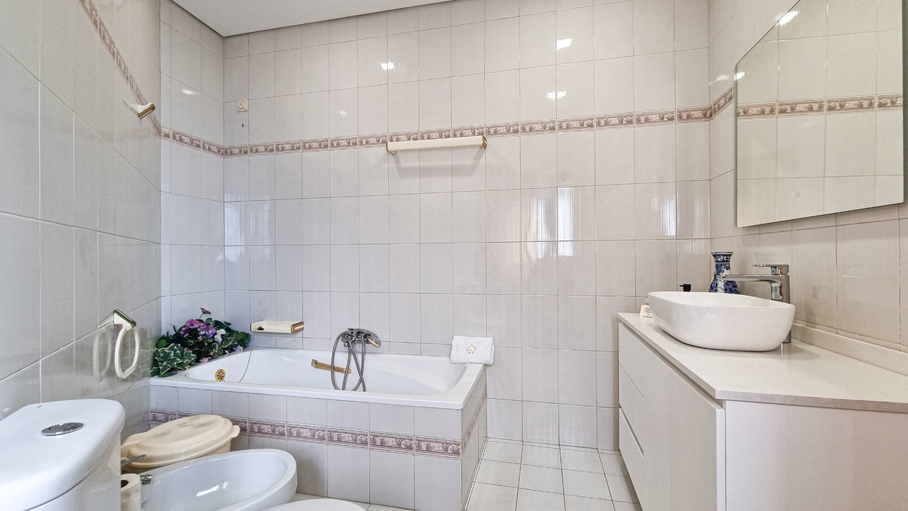 Photo of Bathroom in Viana do Castelo