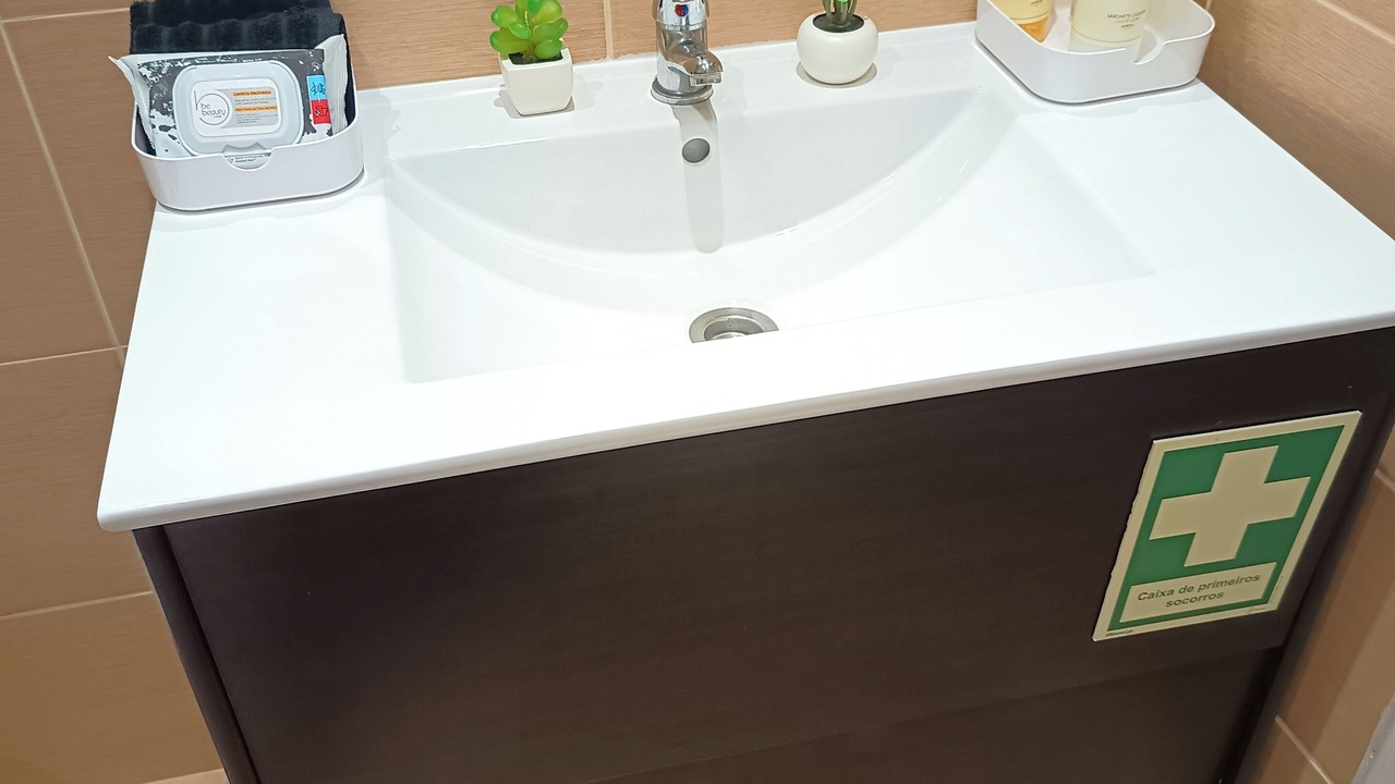 Photo of Bathroom in Cacilhas
