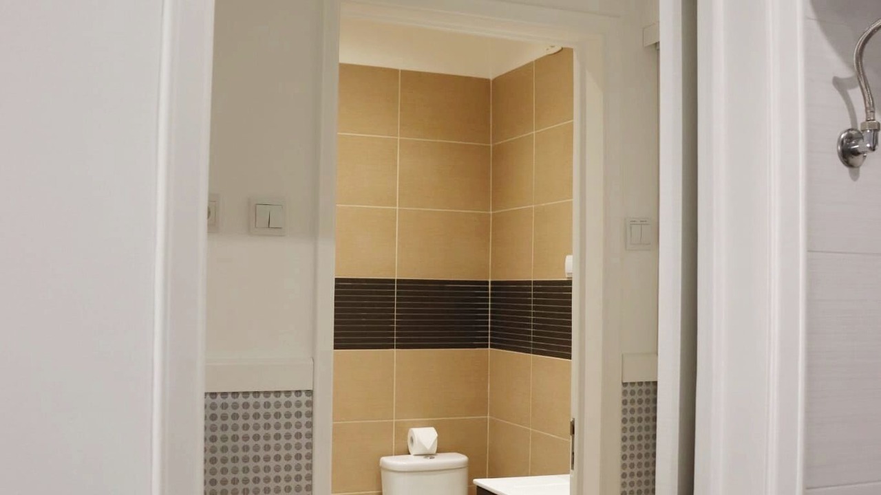 Photo of Bathroom in Cacilhas