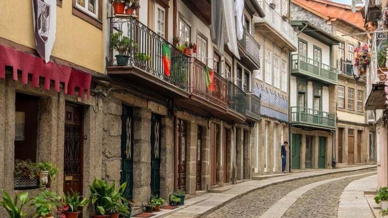 Photo of Others in Guimaraes
