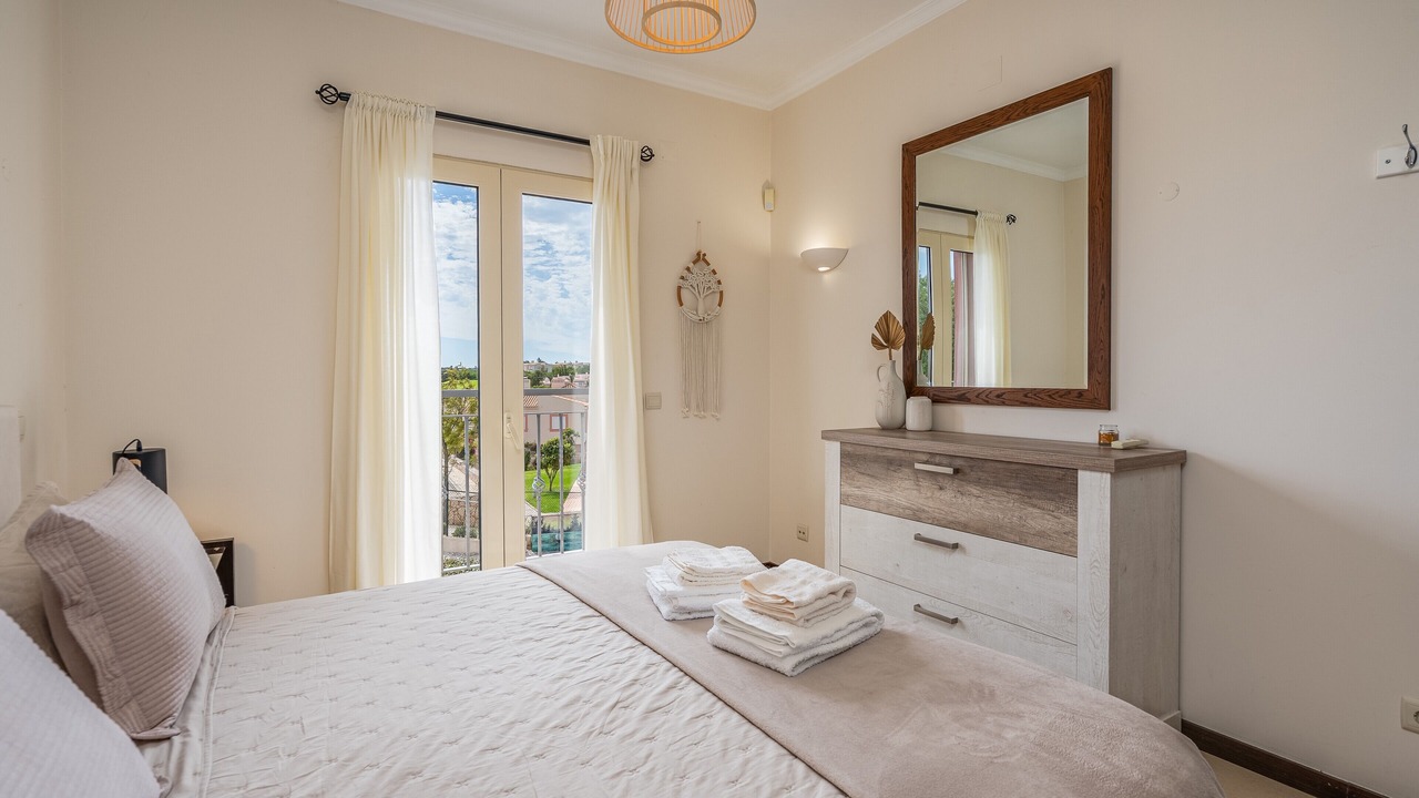 Photo of Bedroom in Estombar