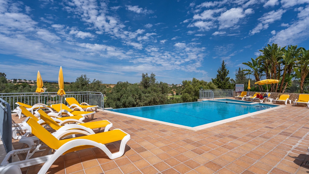 Photo of Outdoor in Estombar