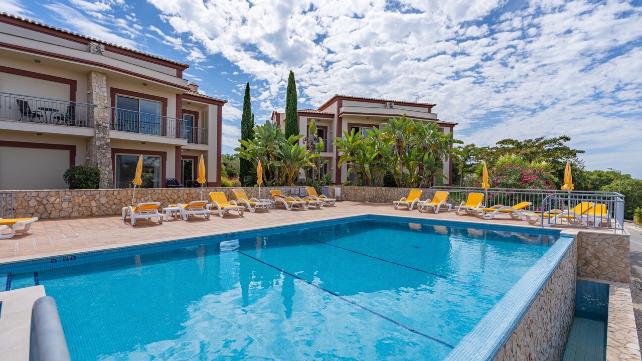 Photo of Outdoor in Estombar