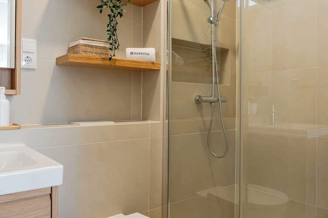 Photo of Bathroom in Paranhos