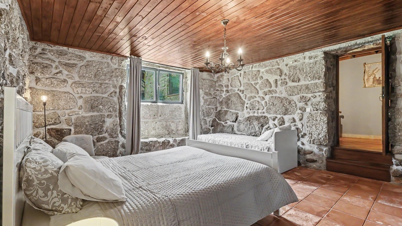 Photo of Bedroom in Povoa de Lanhoso