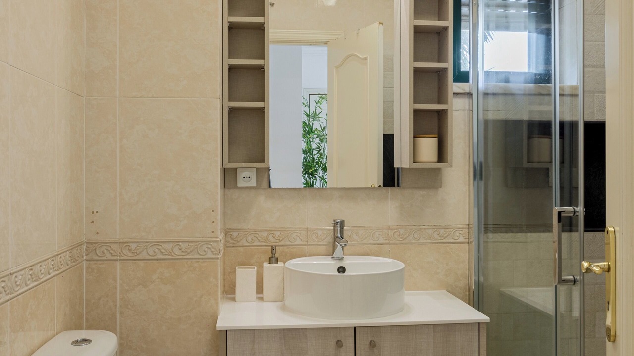 Photo of Bathroom in Cascais