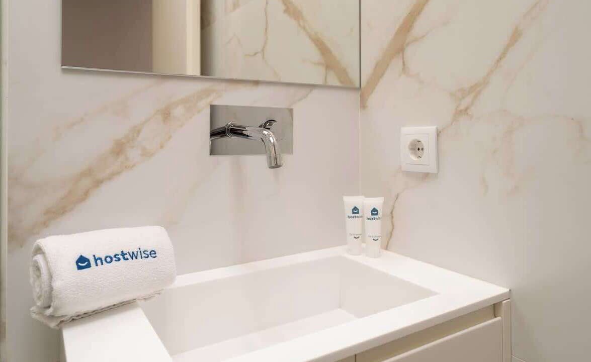 Photo of Bathroom in Lordelo do Ouro e Massarelos