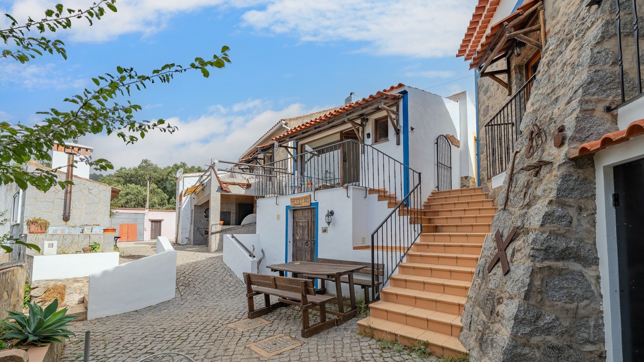 Photo of Outdoor in Marmelete