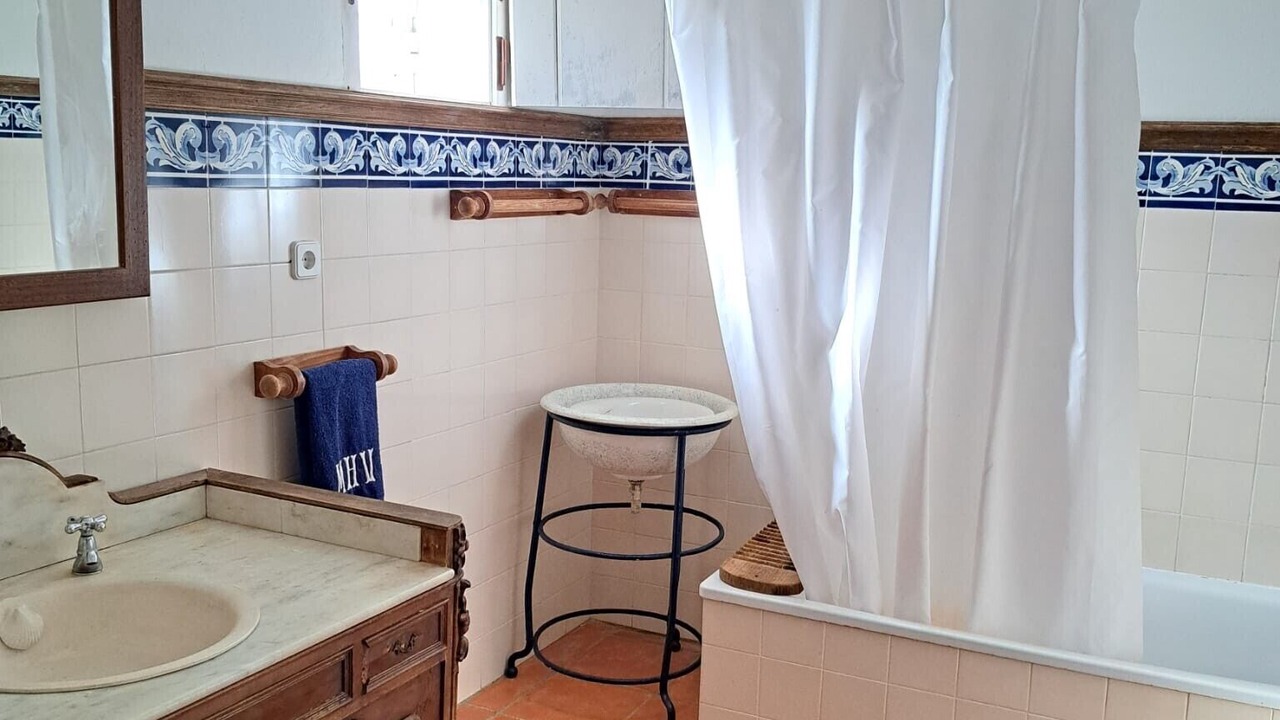 Photo of Bathroom in Redondo