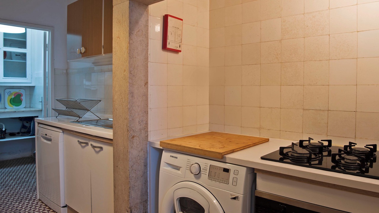 Photo of Kitchen in Lisbon Old Town