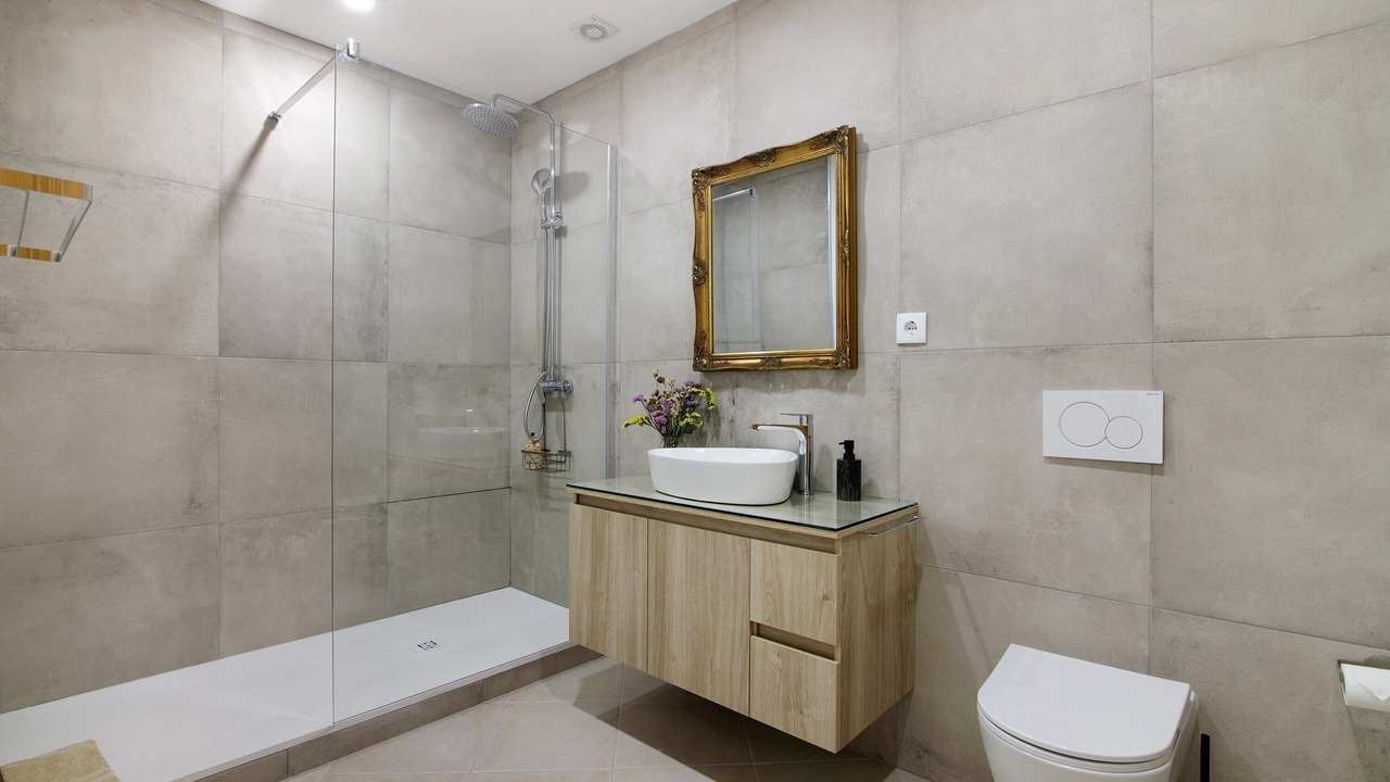 Photo of Bathroom in Valados