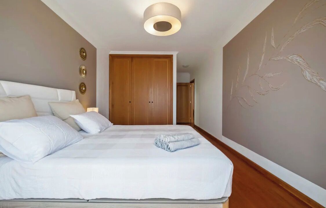 Photo of Bedroom in Canico