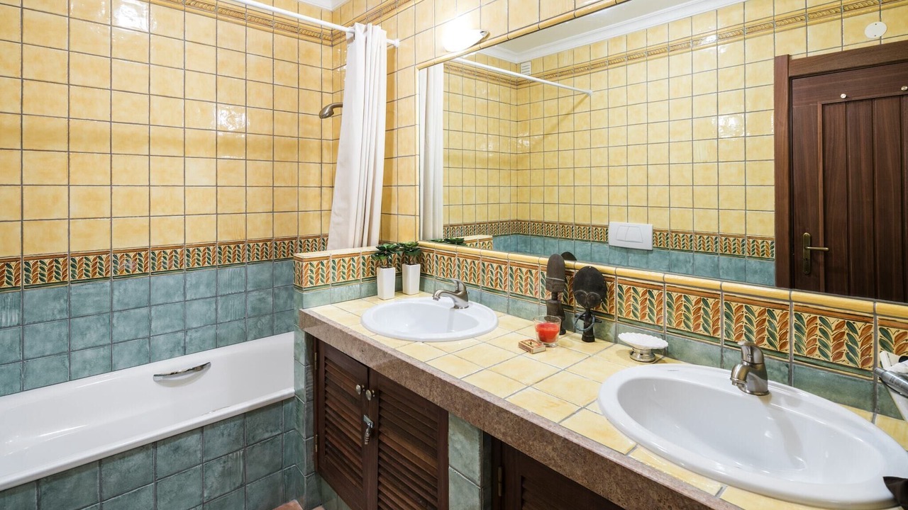 Photo of Bathroom in Benagil
