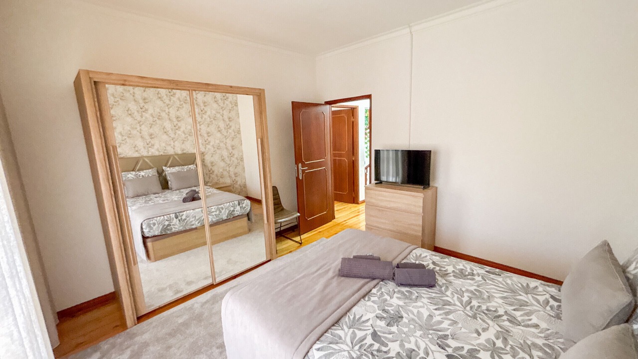 Photo of Bedroom in Bouro