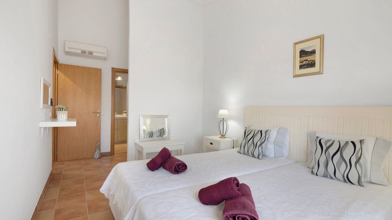 Photo of Bedroom in Santa Luzia