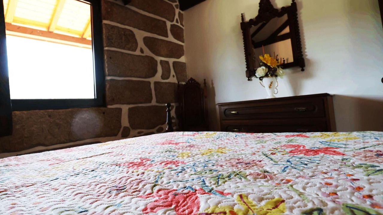 Photo of Bedroom in Molares