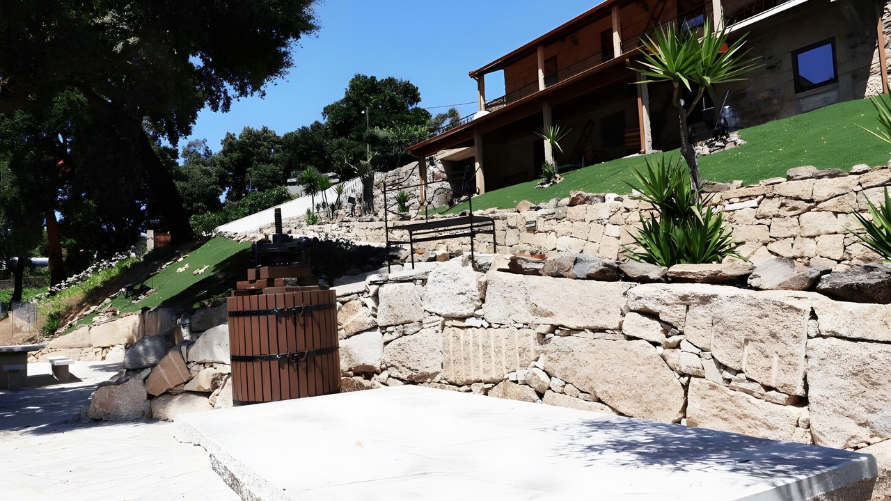 Photo of Outdoor in Molares