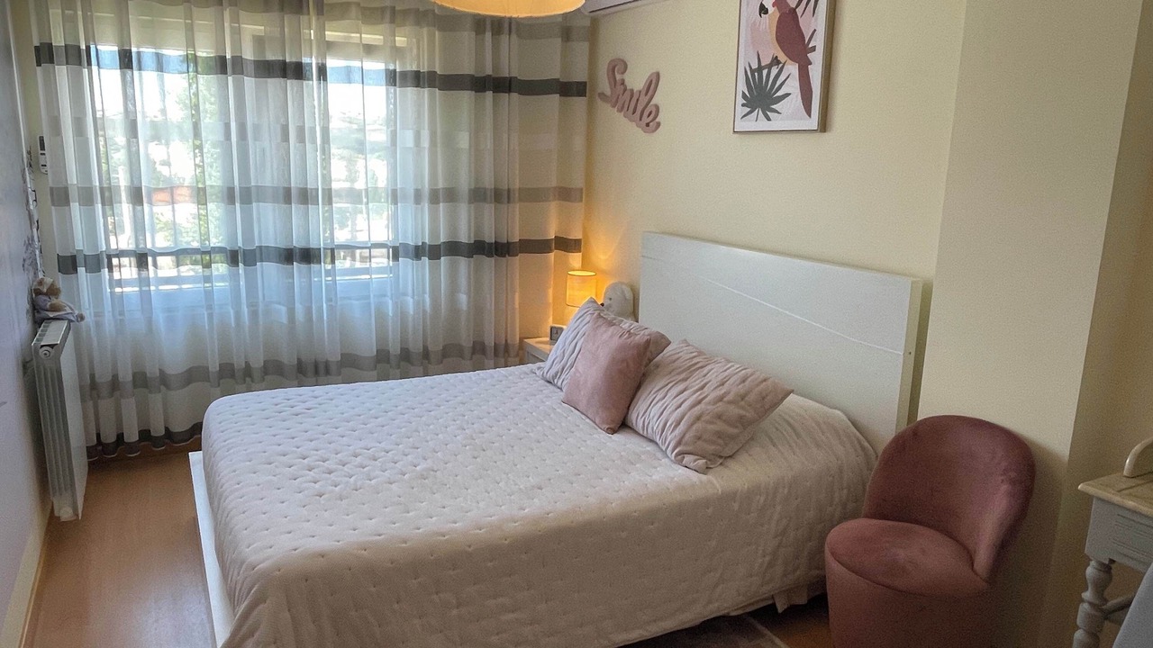 Photo of Bedroom in Atalaia