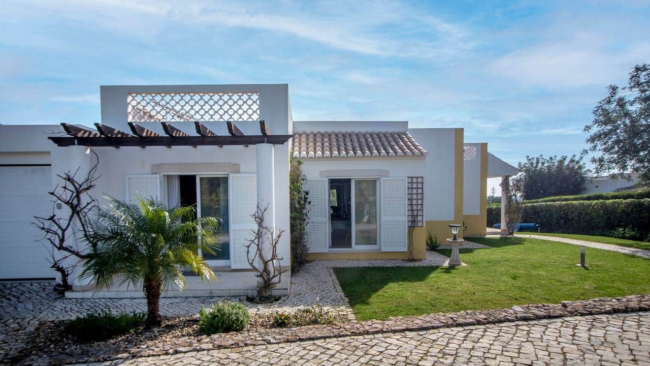Photo of Outdoor in Alpouvar