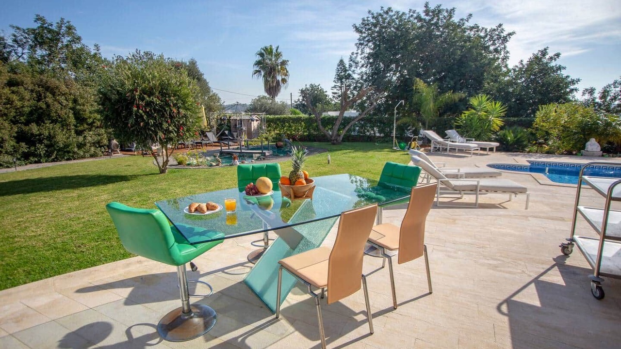 Photo of Outdoor in Alpouvar