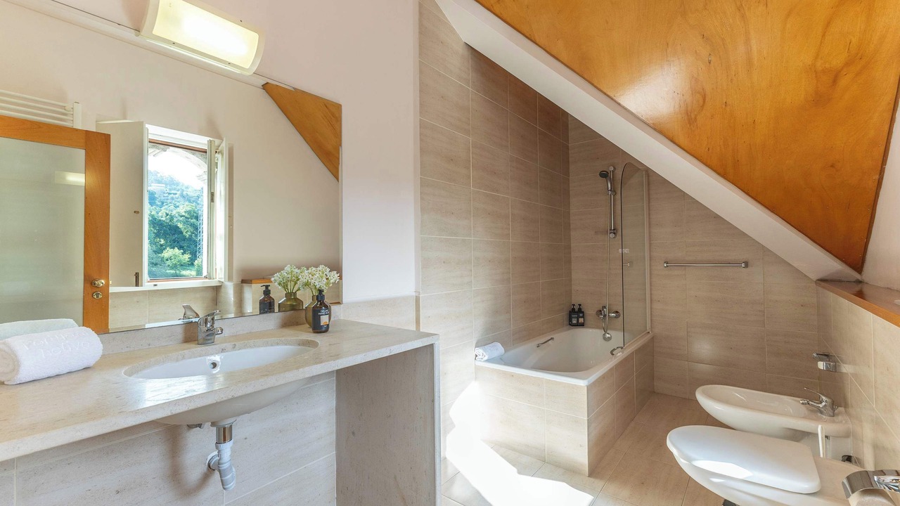 Photo of Bathroom in Arcos de Valdevez