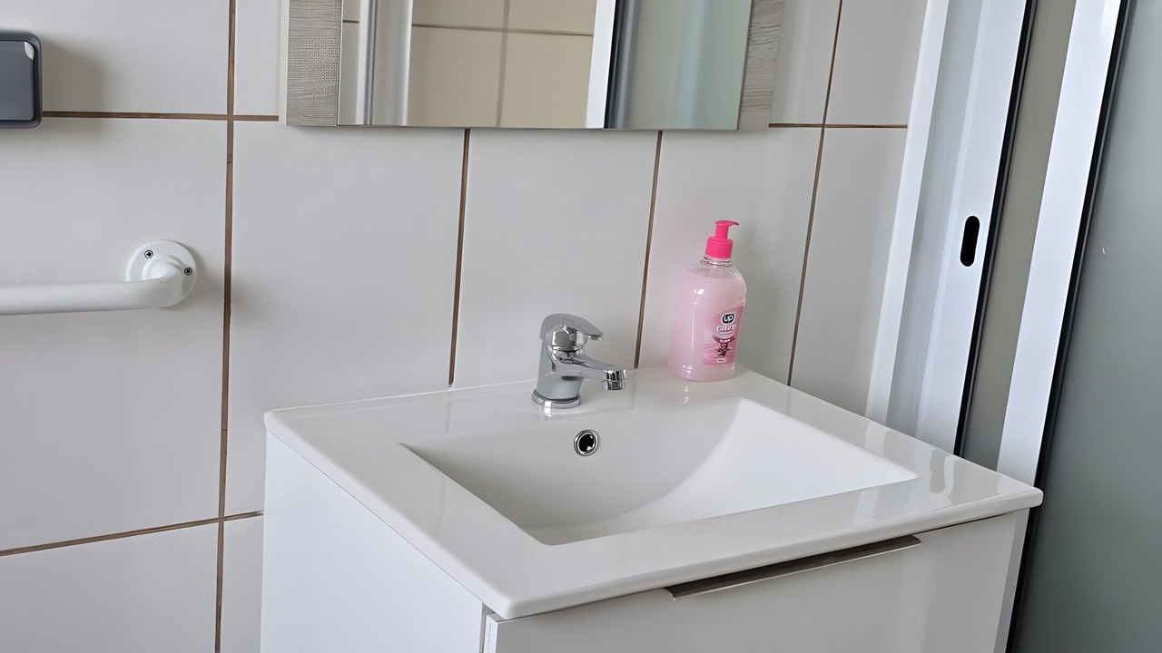 Photo of Bathroom in Lajes das Flores