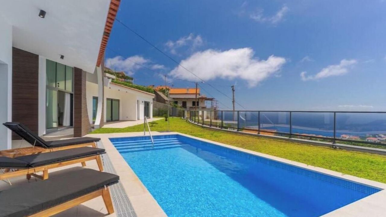 Photo of Outdoor in Canhas