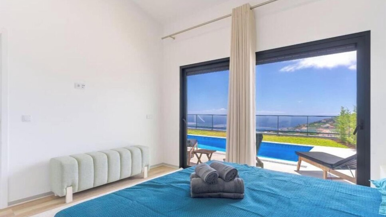 Photo of Bedroom in Canhas