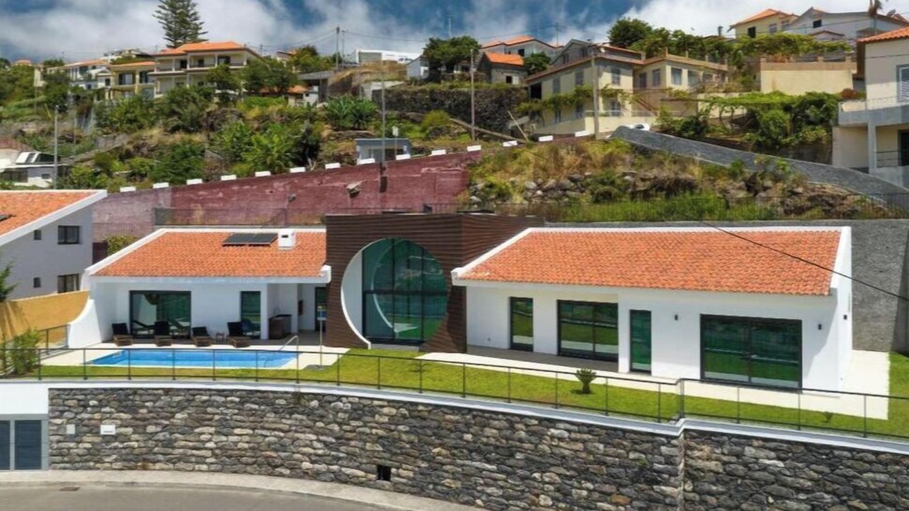 Photo of Outdoor in Canhas
