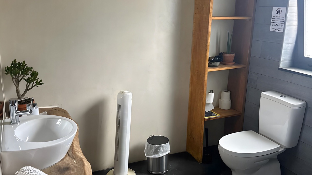 Photo of Bathroom in Santa Maria da Devesa