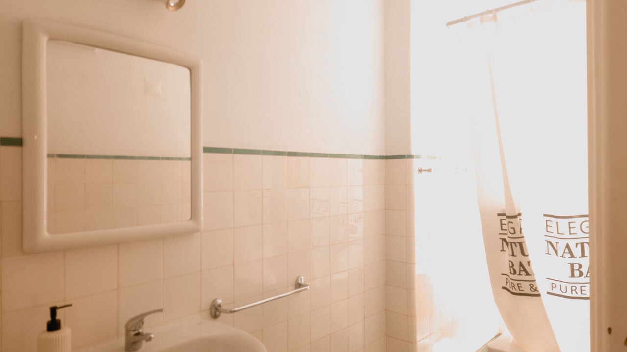 Photo of Bathroom in Evora