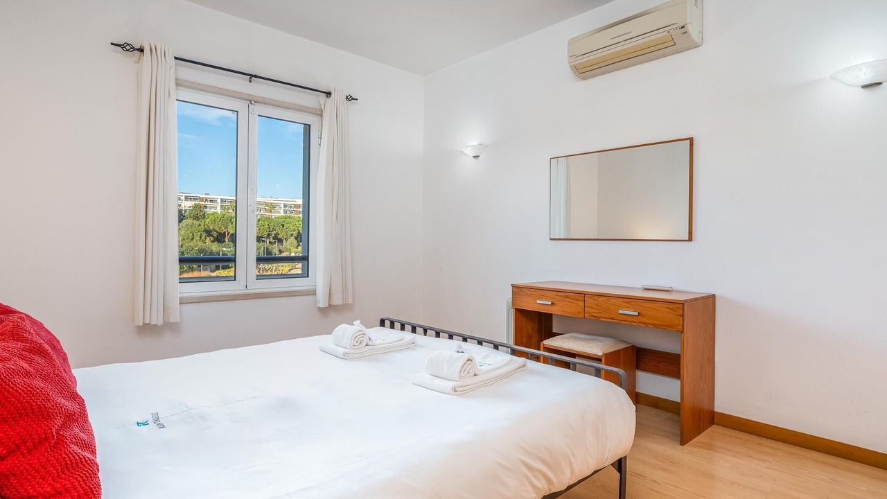 Photo of Bedroom in Telheiro