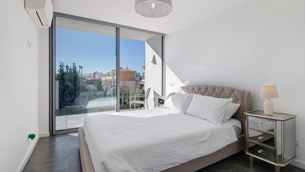 Photo of Bedroom in Pera