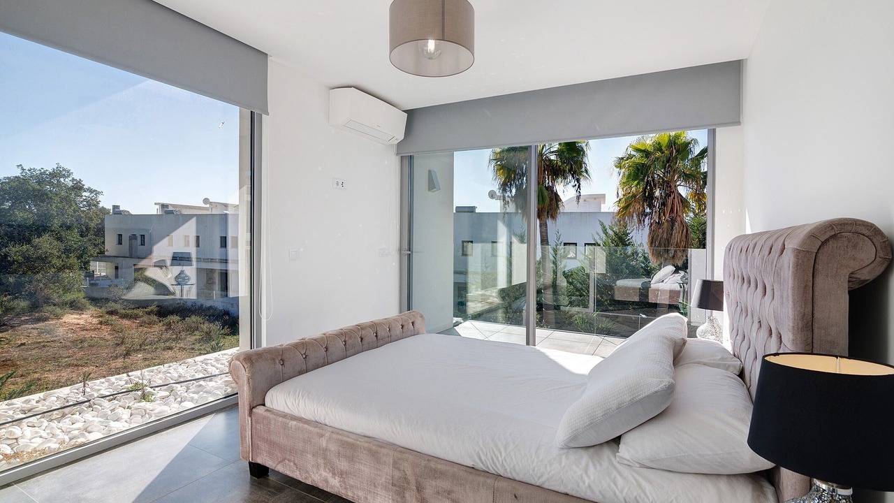 Photo of Bedroom in Pera