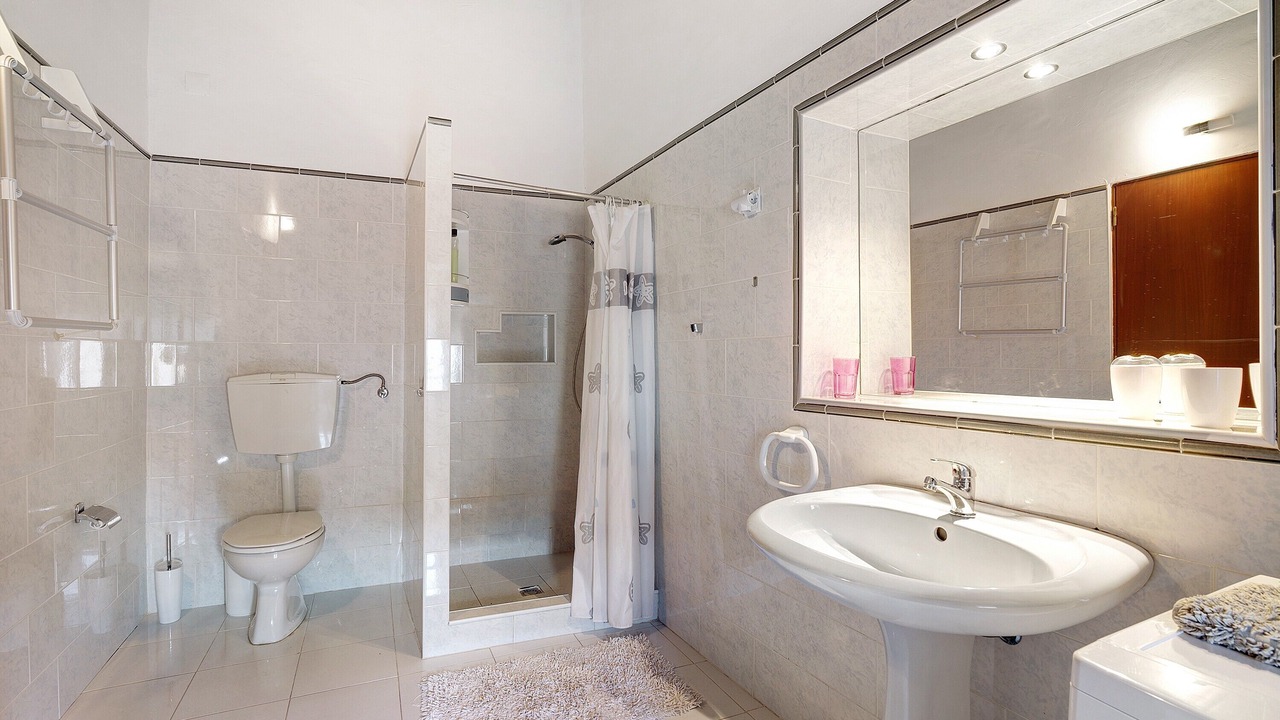 Photo of Bathroom in Vila Real Santo Antonio