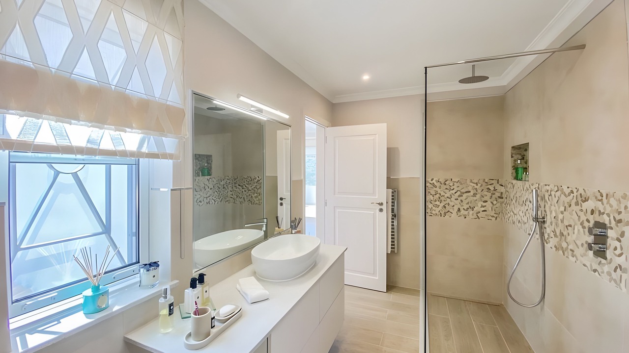 Photo of Bathroom in Sao Bras de Alportel