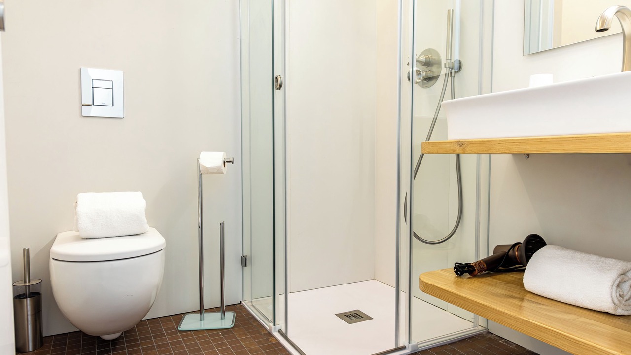 Photo of Bathroom in Almadena