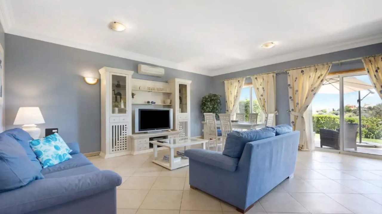 Photo of Livingroom in Atalaia